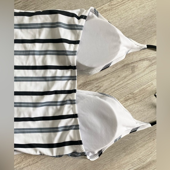 NWT Cupshe One Piece Swimsuit - Picture 5 of 9